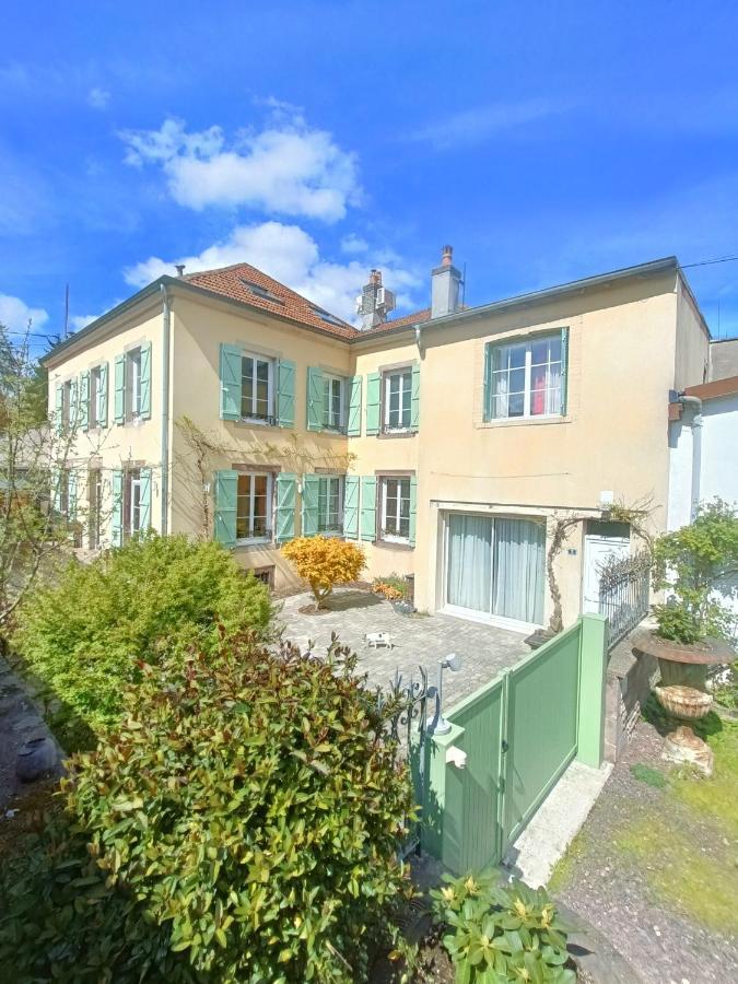 La Chouette Maison - Chambres D'Hotes Et Gite En Ville Remiremont Exterior foto